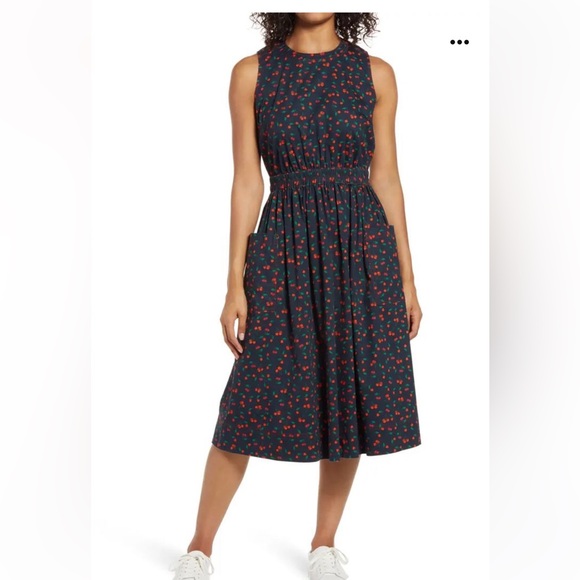 Polkadot midi dress. - Picture 5 of 5